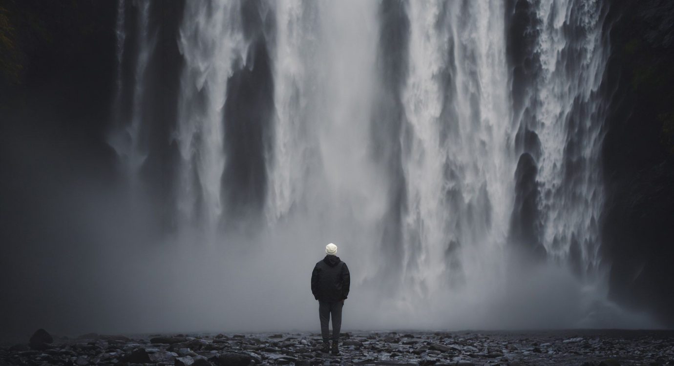 Iceland-skogafoss 2